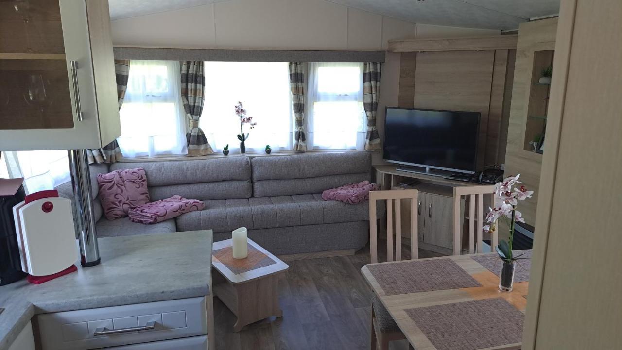 De' Borns Mobielhome Rheinsberg Exterior photo